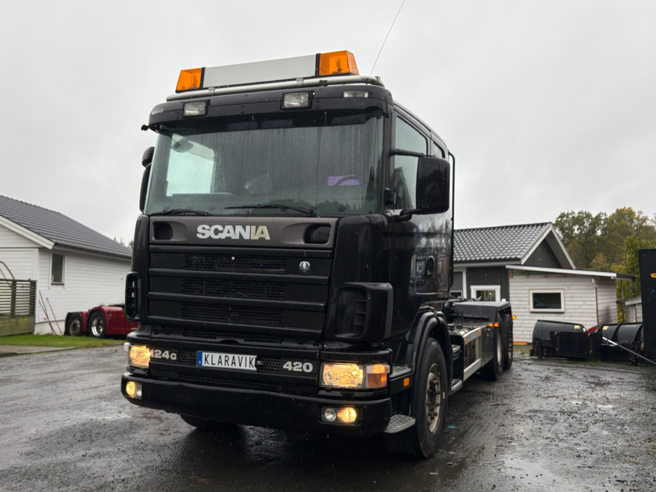 Scania 124G 420 - Xe tải nâng móc: hình 1 Scania 124G 420 - Xe tải nâng móc: hình 1
