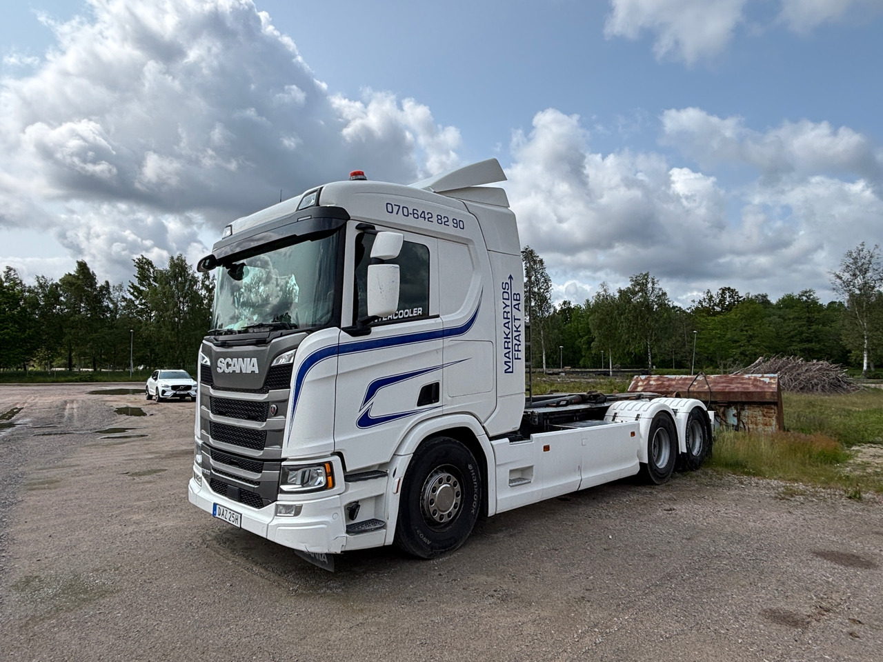 Scania R500B6X2NB - Xe tải nâng móc: hình 1 Scania R500B6X2NB - Xe tải nâng móc: hình 1