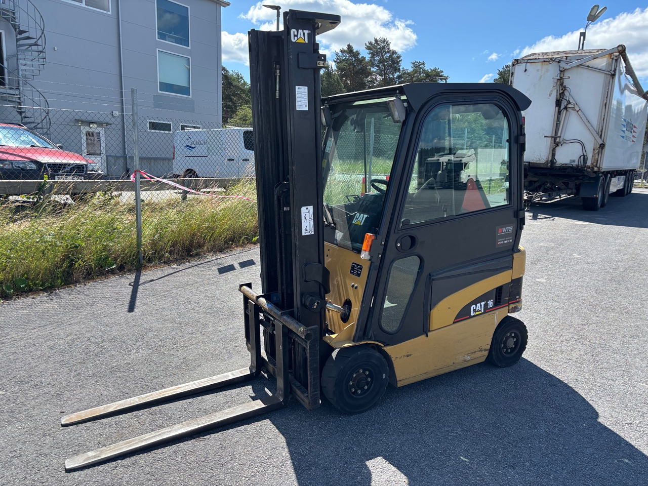 CAT EP16N - Thiết bị xử lý vật liệu: hình 1 CAT EP16N - Thiết bị xử lý vật liệu: hình 1