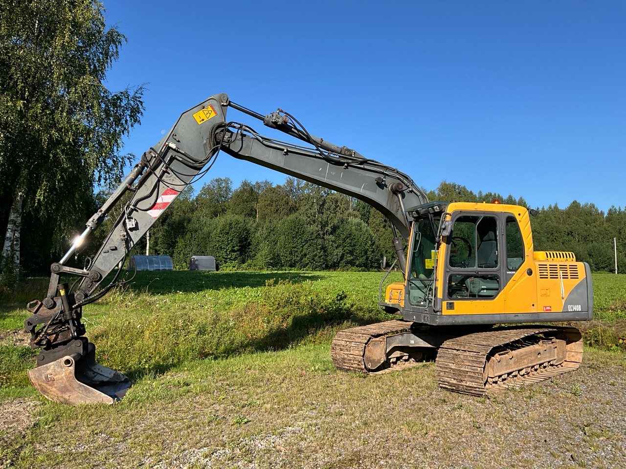 Volvo EC140BLC - Máy xúc: hình 1 Volvo EC140BLC - Máy xúc: hình 1