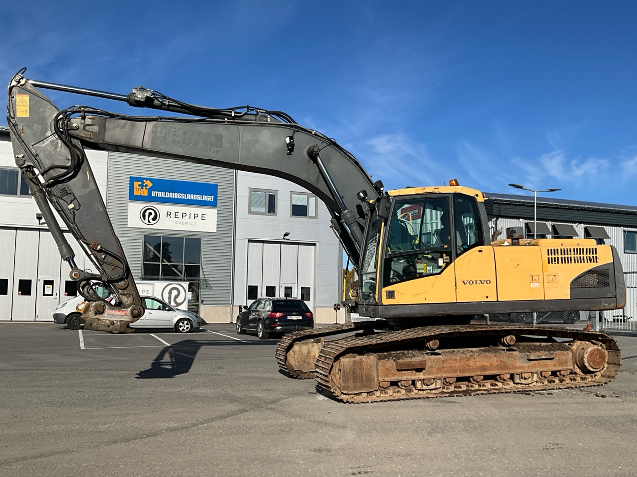 Volvo EC240CL - Máy xúc: hình 1 Volvo EC240CL - Máy xúc: hình 1