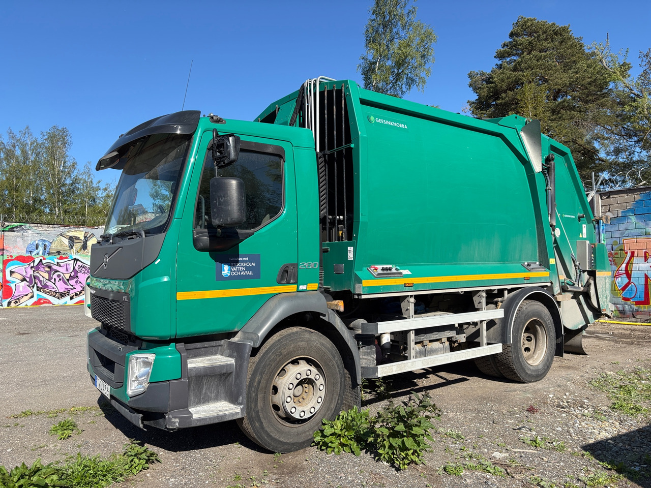 Volvo FL 280 - Xe tải chở rác: hình 1 Volvo FL 280 - Xe tải chở rác: hình 1
