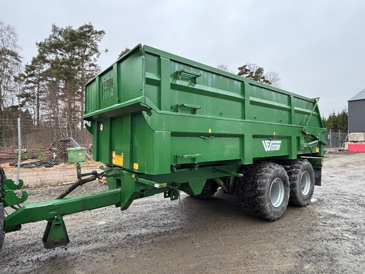 Western WF16DL - Rơ moóc ben: hình 1 Western WF16DL - Rơ moóc ben: hình 1