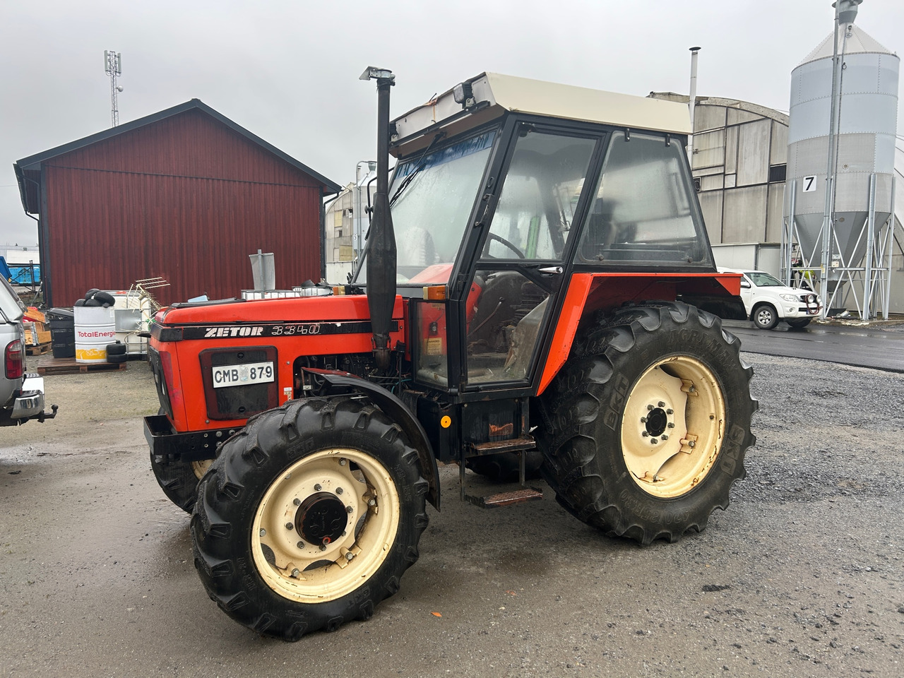 Zetor 3340 - Máy cày: hình 1 Zetor 3340 - Máy cày: hình 1