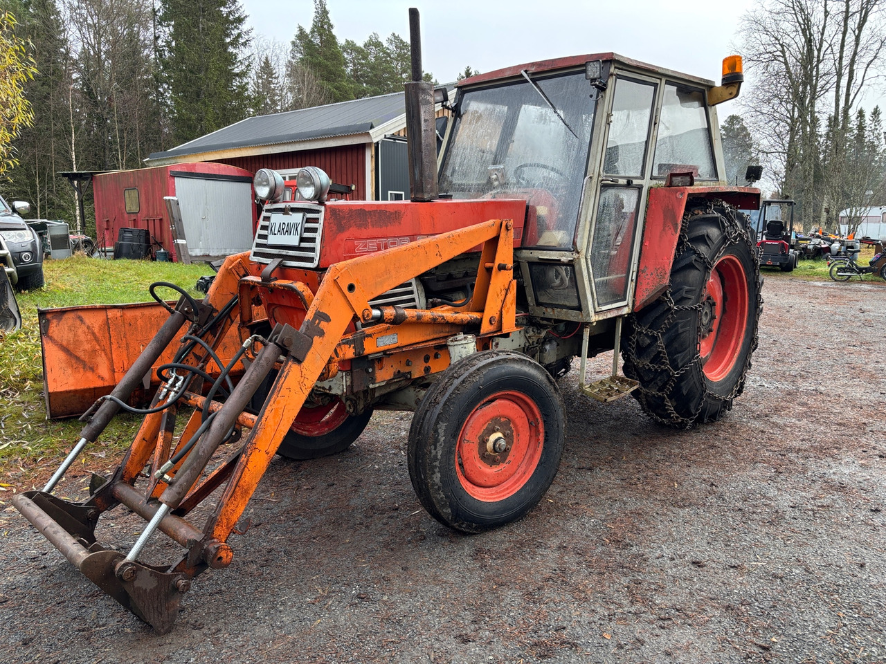 Zetor 8011 - Máy cày: hình 1 Zetor 8011 - Máy cày: hình 1