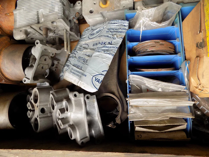 Deutz onderdelen motor - Động cơ: hình 5 Deutz onderdelen motor - Động cơ: hình 5