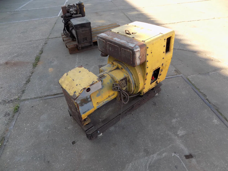 Hatz generator - Bộ phát điện: hình 2 Hatz generator - Bộ phát điện: hình 2
