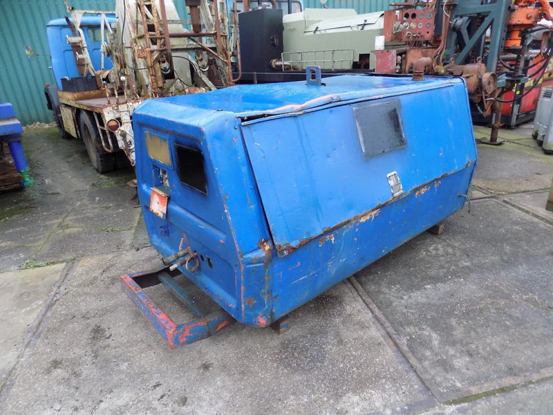 Ingersoll Rand Ingersoll rand P175W compressor met deutz P175W compressor met deutz - Máy nén khí: hình 1 Ingersoll Rand Ingersoll rand P175W compressor met deutz P175W compressor met deutz - Máy nén khí: hình 1