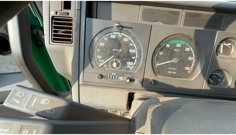 Iveco Eurocargo EUrocargo 85E15 of 80E15 - Xe tải thùng mui bạt: hình 3 Iveco Eurocargo EUrocargo 85E15 of 80E15 - Xe tải thùng mui bạt: hình 3