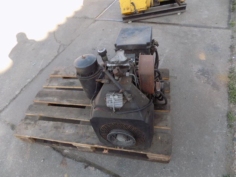 Lamborghini hatz generator - Bộ phát điện: hình 5 Lamborghini hatz generator - Bộ phát điện: hình 5