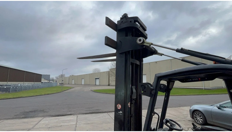 Xe nâng gas Linde H35T Linde H35 T: hình 11 Xe nâng gas Linde H35T Linde H35 T: hình 11