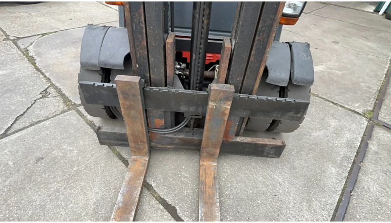 Xe nâng gas Linde H35T Linde H35 T: hình 10 Xe nâng gas Linde H35T Linde H35 T: hình 10