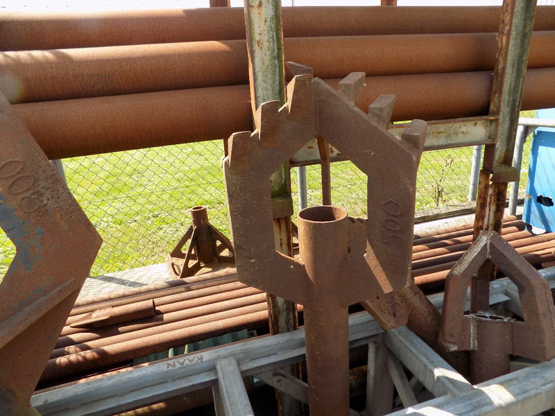 Boorschroef voor casing drilling boorschroef voor casing drilling - Giàn khoan: hình 1 Boorschroef voor casing drilling boorschroef voor casing drilling - Giàn khoan: hình 1