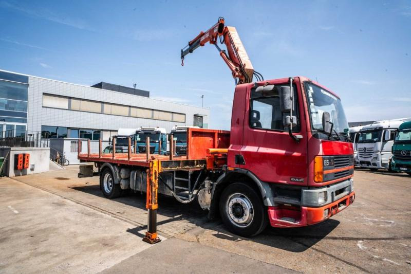 DAF 65.180 - ATLAS 100.1 - Xe tải thùng lửng/ Phẳng, Xe cẩu tự hành: hình 2 DAF 65.180 - ATLAS 100.1 - Xe tải thùng lửng/ Phẳng, Xe cẩu tự hành: hình 2