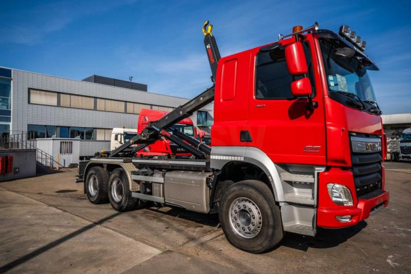 DAF CF 460-6X4-E6 - Xe tải nâng móc: hình 2 DAF CF 460-6X4-E6 - Xe tải nâng móc: hình 2