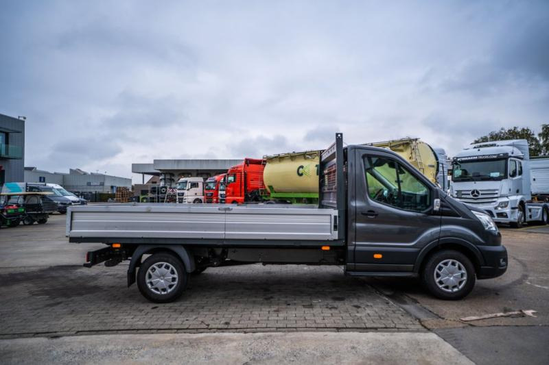 Ford TRANSIT 2.0 TDCI - Xe tải nhỏ phẳng: hình 3 Ford TRANSIT 2.0 TDCI - Xe tải nhỏ phẳng: hình 3