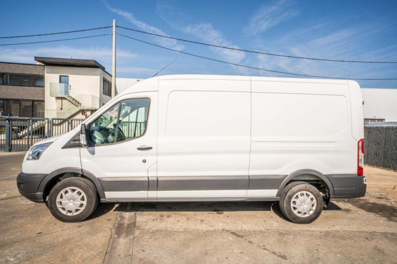 Ford TRANSIT 2.0 TDCI - Xe van chở hàng: hình 3 Ford TRANSIT 2.0 TDCI - Xe van chở hàng: hình 3