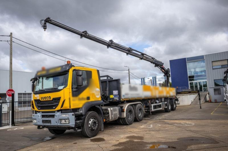Iveco TRAKKER 450-6X4 - Xe tải thùng lửng/ Phẳng, Xe cẩu tự hành: hình 1 Iveco TRAKKER 450-6X4 - Xe tải thùng lửng/ Phẳng, Xe cẩu tự hành: hình 1