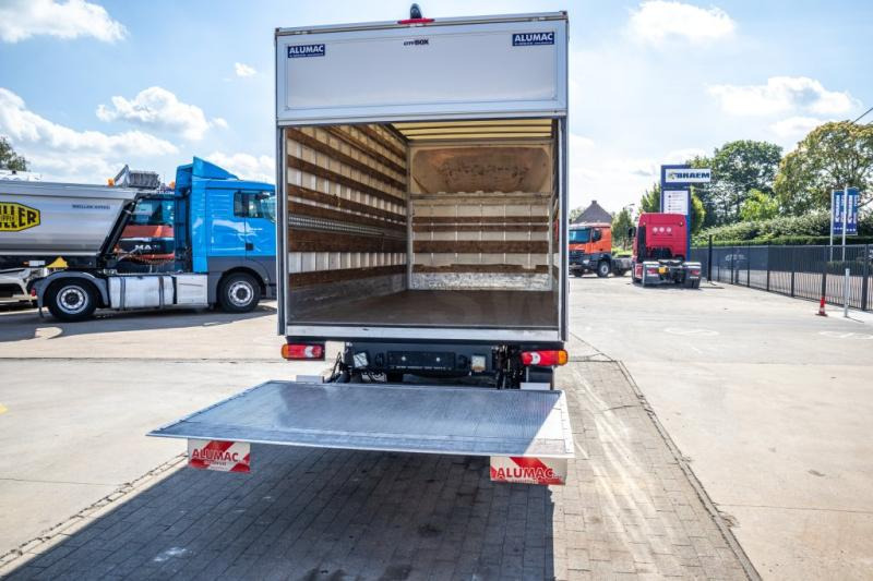 MAN TGE 5.180 + d'Hollandia 750kg - Xe van chở hàng: hình 5 MAN TGE 5.180 + d'Hollandia 750kg - Xe van chở hàng: hình 5