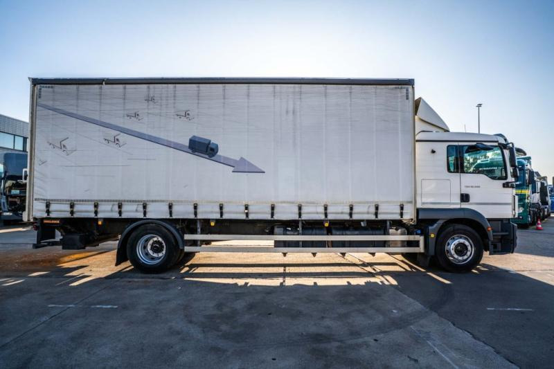 MAN TGM 18.340 BL+DHOLLANDIA - Xe tải thùng mui bạt: hình 3 MAN TGM 18.340 BL+DHOLLANDIA - Xe tải thùng mui bạt: hình 3