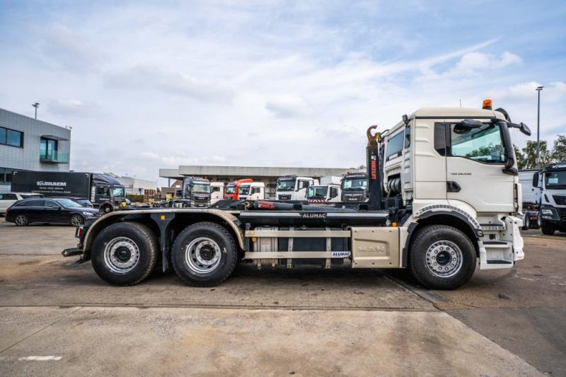 MAN TGS 26.430 6x2-4 BL - Xe tải nâng móc: hình 3 MAN TGS 26.430 6x2-4 BL - Xe tải nâng móc: hình 3