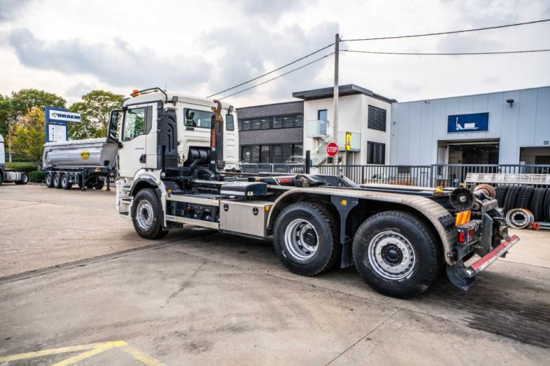 MAN TGS 26.430 6x2-4 BL - Xe tải nâng móc: hình 5 MAN TGS 26.430 6x2-4 BL - Xe tải nâng móc: hình 5