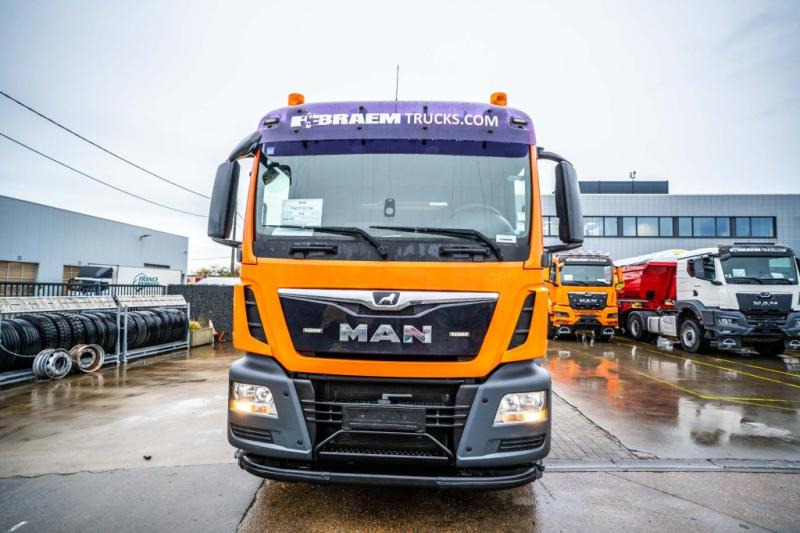 MAN TGS 33.420 BB - Xe tải nâng móc: hình 2 MAN TGS 33.420 BB - Xe tải nâng móc: hình 2