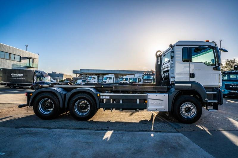 MAN TGS 33.430 BL - Xe tải nâng móc: hình 3 MAN TGS 33.430 BL - Xe tải nâng móc: hình 3