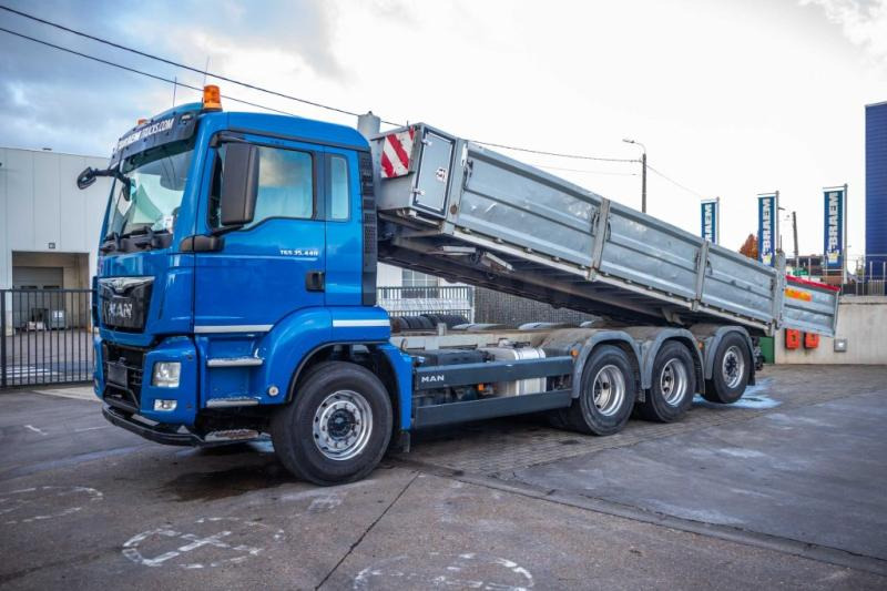 MAN TGS 35.440 BL 8x4-4 - Xe ben: hình 1 MAN TGS 35.440 BL 8x4-4 - Xe ben: hình 1