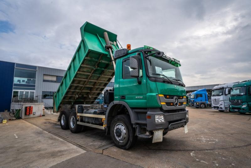 Mercedes ACTROS 3336 AK-MP3 - Xe ben: hình 2 Mercedes ACTROS 3336 AK-MP3 - Xe ben: hình 2
