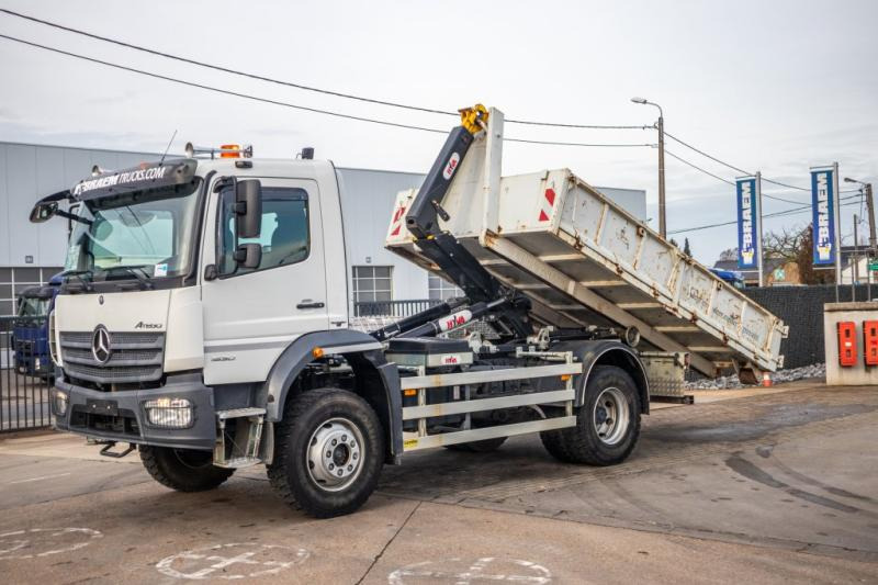 Mercedes ATEGO 1530 AK - 19 173 KM - Xe tải nâng móc: hình 1 Mercedes ATEGO 1530 AK - 19 173 KM - Xe tải nâng móc: hình 1