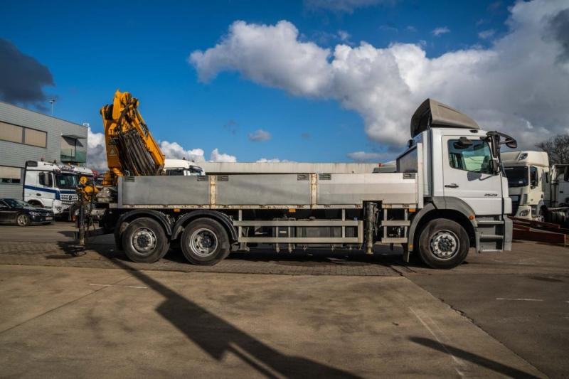 Mercedes AXOR 2529 L - EFFER 250/4S+JIB - Xe tải thùng lửng/ Phẳng, Xe cẩu tự hành: hình 3 Mercedes AXOR 2529 L - EFFER 250/4S+JIB - Xe tải thùng lửng/ Phẳng, Xe cẩu tự hành: hình 3