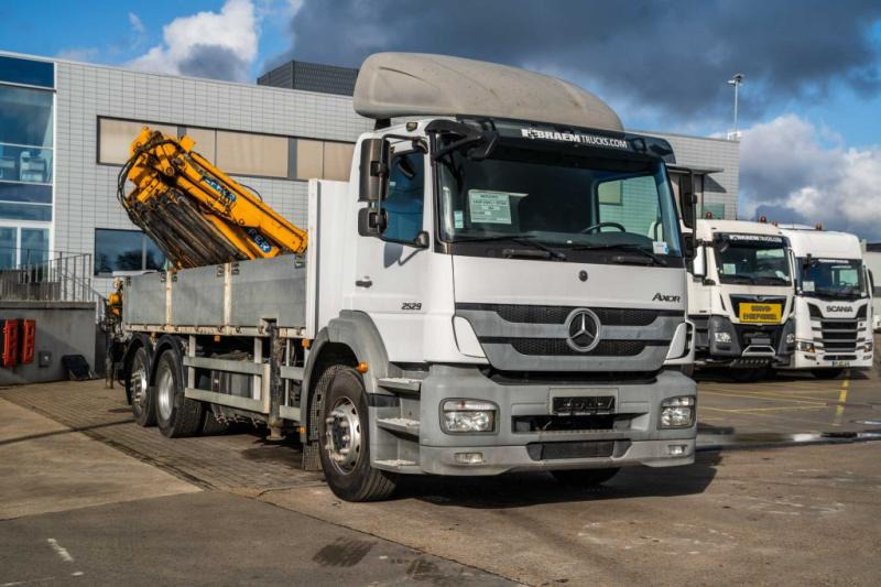 Mercedes AXOR 2529 L - EFFER 250/4S+JIB - Xe tải thùng lửng/ Phẳng, Xe cẩu tự hành: hình 2 Mercedes AXOR 2529 L - EFFER 250/4S+JIB - Xe tải thùng lửng/ Phẳng, Xe cẩu tự hành: hình 2