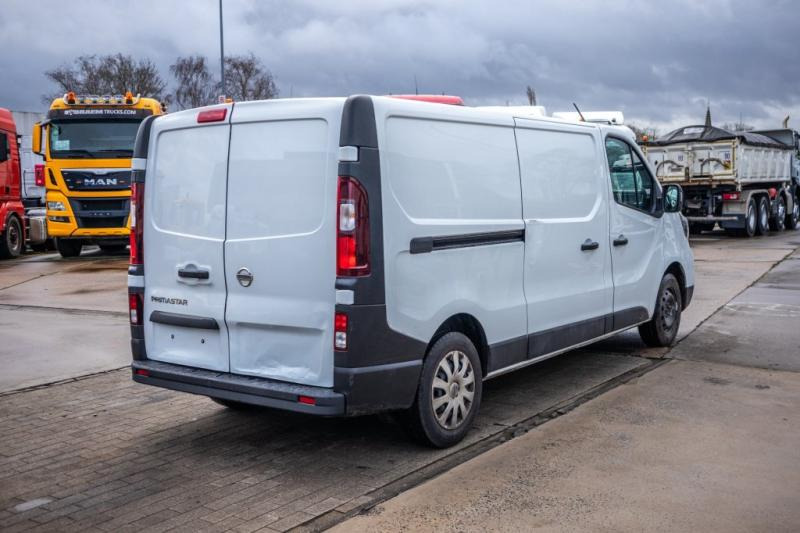 Nissan Primastar - Xe van nhỏ gọn: hình 3 Nissan Primastar - Xe van nhỏ gọn: hình 3
