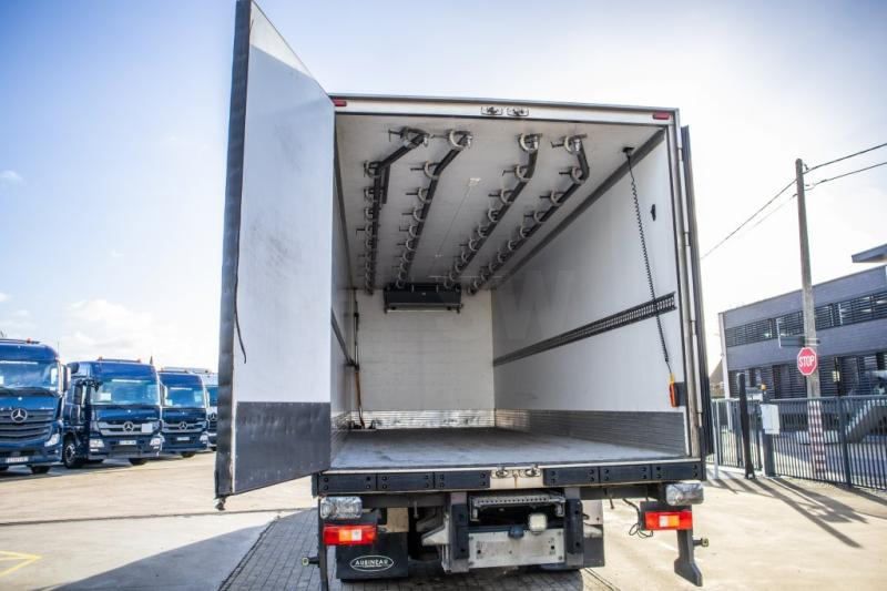 Xe tải đông lạnh Renault D 330 -CARRIER SUPRA 850-Vlees/Meat/Viande/Fleisch: hình 8