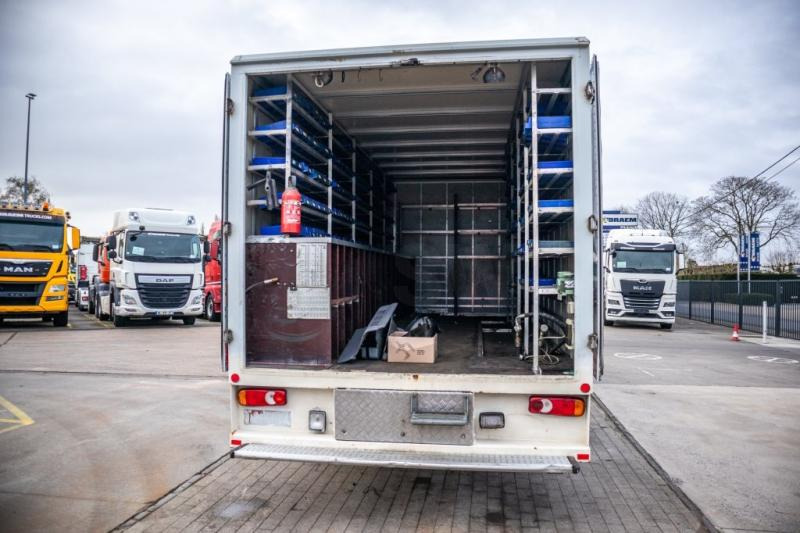 Renault MIDLUM 180 DCI (8.5t) - Xe tải hộp: hình 5 Renault MIDLUM 180 DCI (8.5t) - Xe tải hộp: hình 5