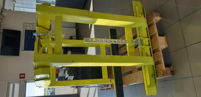 TIZMAR PIBR - HYDR. GRIJPER 2500 KG - Ngàm kẹp: hình 4 TIZMAR PIBR - HYDR. GRIJPER 2500 KG - Ngàm kẹp: hình 4