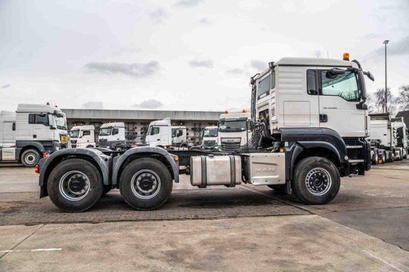 MAN TGS 33.500 BLS+BIG AXLES+KIPHYDR. - Xe đầu kéo: hình 5 MAN TGS 33.500 BLS+BIG AXLES+KIPHYDR. - Xe đầu kéo: hình 5