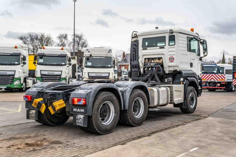 MAN TGS 33.500 BLS+BIG AXLES+KIPHYDR. - Xe đầu kéo: hình 4 MAN TGS 33.500 BLS+BIG AXLES+KIPHYDR. - Xe đầu kéo: hình 4