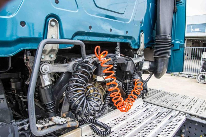 Mercedes ACTROS 1845 LS+E6 - Xe đầu kéo: hình 5 Mercedes ACTROS 1845 LS+E6 - Xe đầu kéo: hình 5