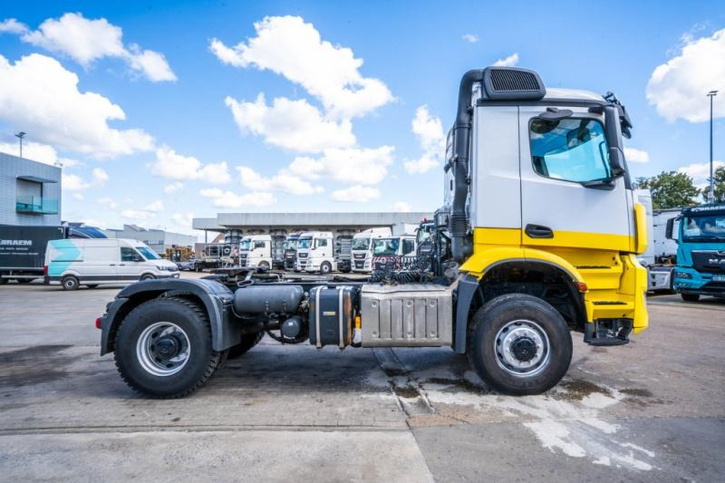 Mercedes AROCS 2045 AS (cardan) - Xe đầu kéo: hình 3 Mercedes AROCS 2045 AS (cardan) - Xe đầu kéo: hình 3