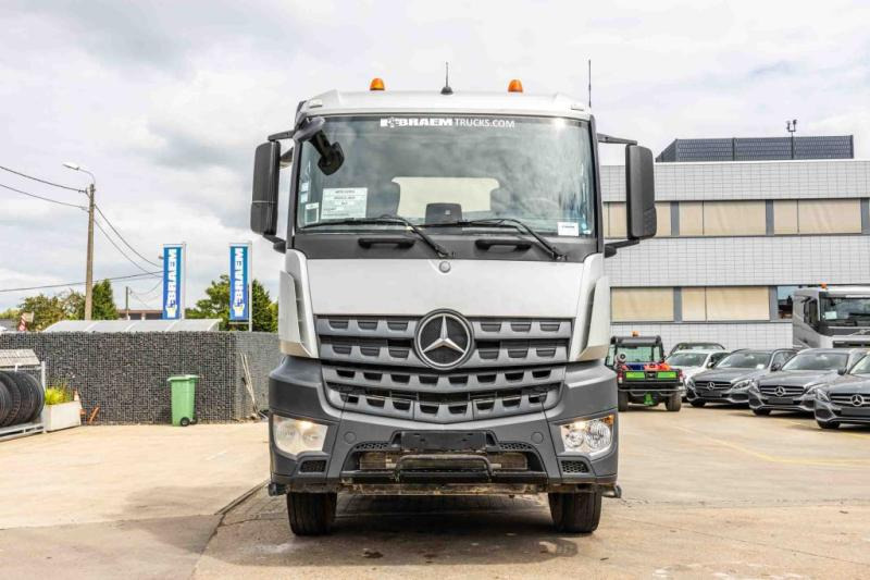 Mercedes AROCS 2645 BLS-6X4 - Xe đầu kéo: hình 2 Mercedes AROCS 2645 BLS-6X4 - Xe đầu kéo: hình 2