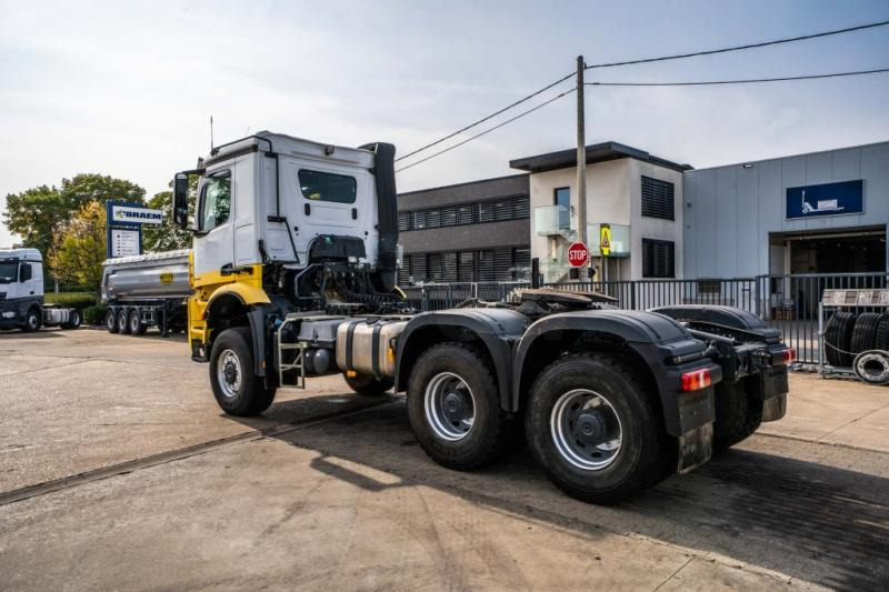 Mercedes AROCS 3345 AS - Xe đầu kéo: hình 5 Mercedes AROCS 3345 AS - Xe đầu kéo: hình 5