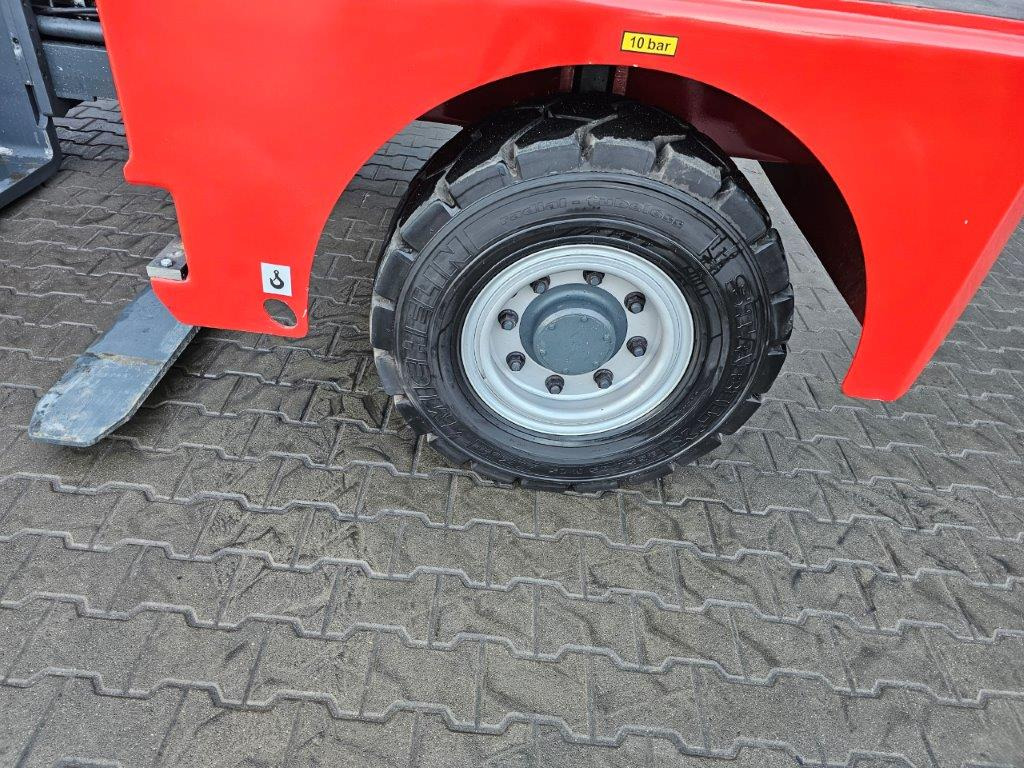 Jumbo DFQ70/14/45ST - Máy chất hàng bên: hình 2 Jumbo DFQ70/14/45ST - Máy chất hàng bên: hình 2