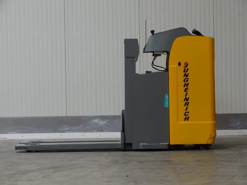 Jungheinrich ESD120 - Máy xếp chồng: hình 2 Jungheinrich ESD120 - Máy xếp chồng: hình 2