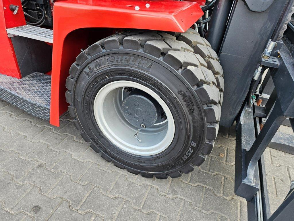 Kalmar DCE80-6 - Empty Containers Handler - Xe nâng diesel: hình 2 Kalmar DCE80-6 - Empty Containers Handler - Xe nâng diesel: hình 2