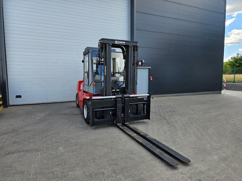 Kalmar DCF80-9 - Xe nâng diesel: hình 5 Kalmar DCF80-9 - Xe nâng diesel: hình 5
