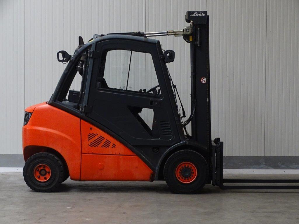 Linde H35D - Xe nâng diesel: hình 4 Linde H35D - Xe nâng diesel: hình 4