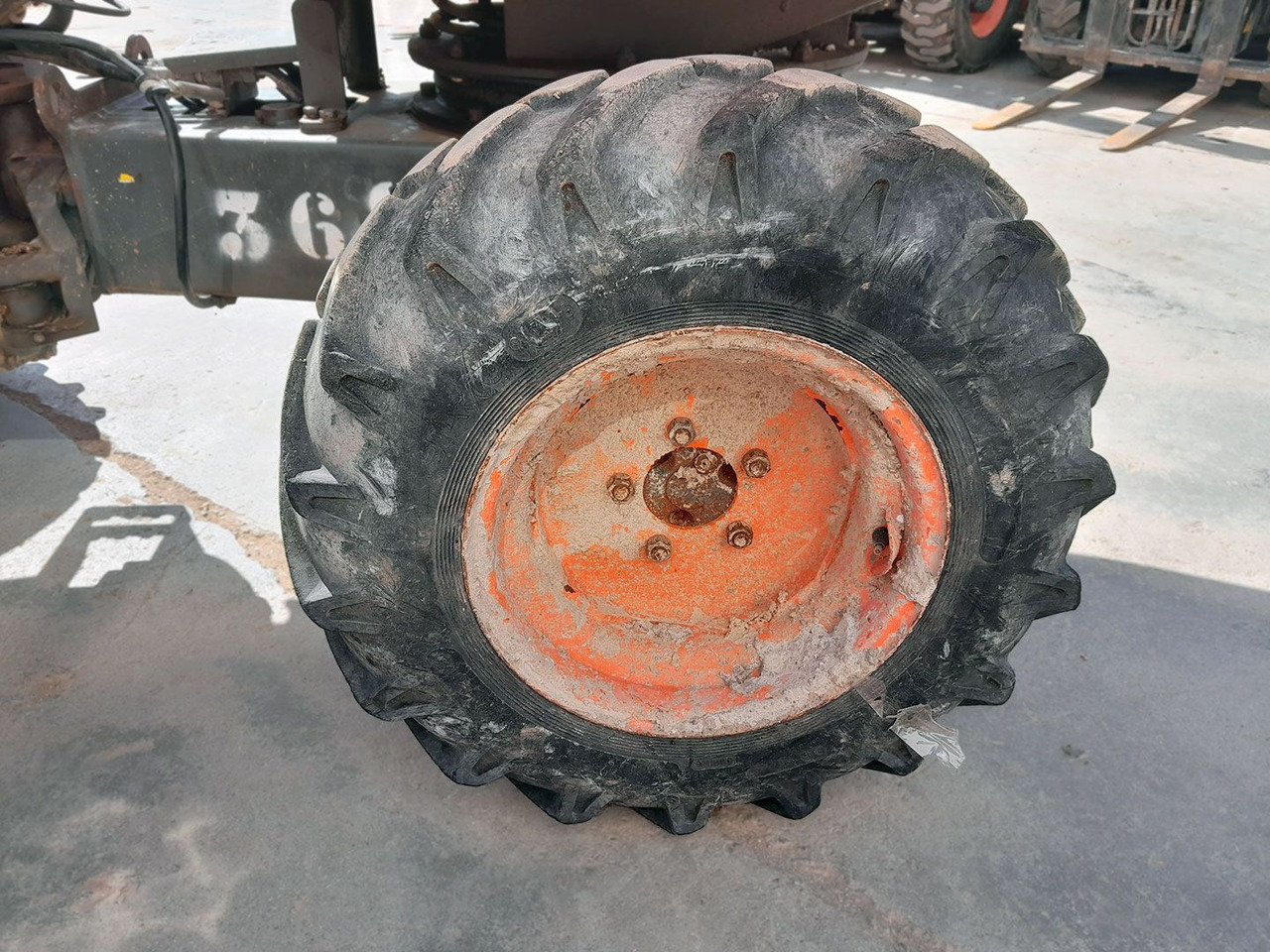 AUSA D150AHG - Xe ben đổ mini: hình 3 AUSA D150AHG - Xe ben đổ mini: hình 3