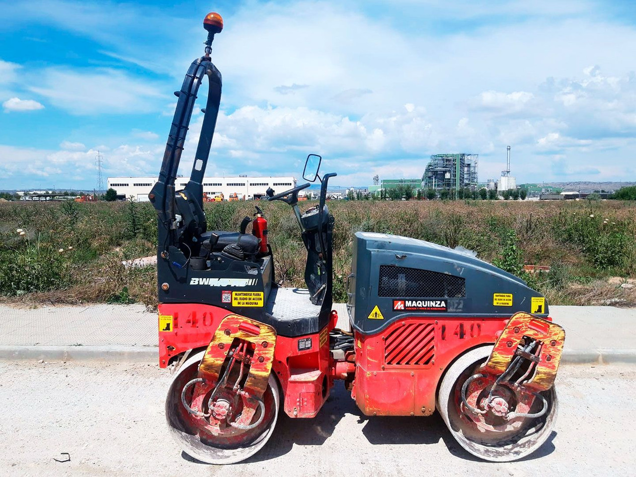 BOMAG BW120AD4 - Máy lăn đường: hình 1 BOMAG BW120AD4 - Máy lăn đường: hình 1